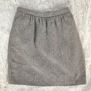 Vintage Evan Picone Houndstooth Wool Mini Skirt